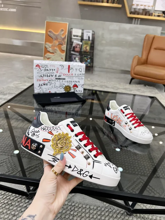 Dolce Gabbana Shoe 